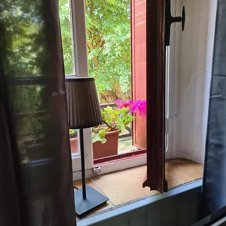 Andersson, Fa Apartmán *